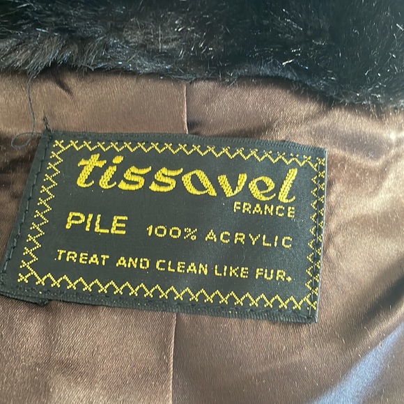 TISSAVEL faux fur cover up - Picture 7 of 7